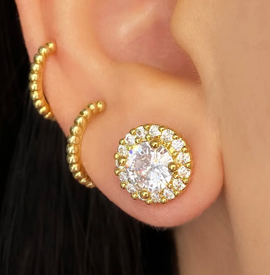 Elegant Gold-Plated Stud Earrings Sparkling Round Cubic Zirconia β 925 Sterling Silver