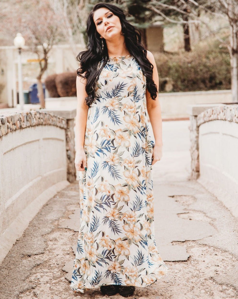 Havana Backless Floral Evening Dress X-Large Havana Backless Floral Evening Dress X-Large
