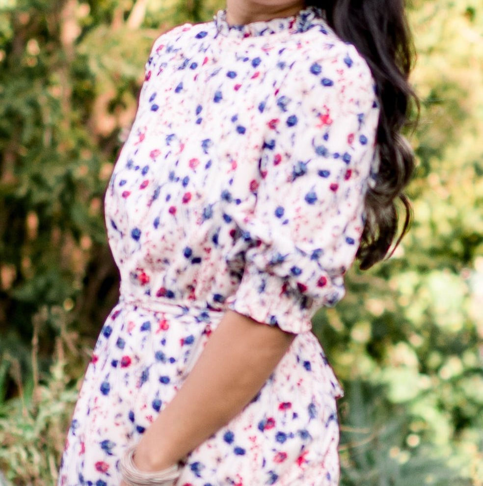 Chloe Floral Midi Dress Large Chloe Floral Midi Dress Large