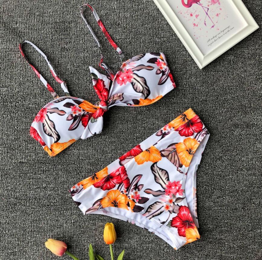 FRONT-KNOT WHITE FLORAL BIKINI