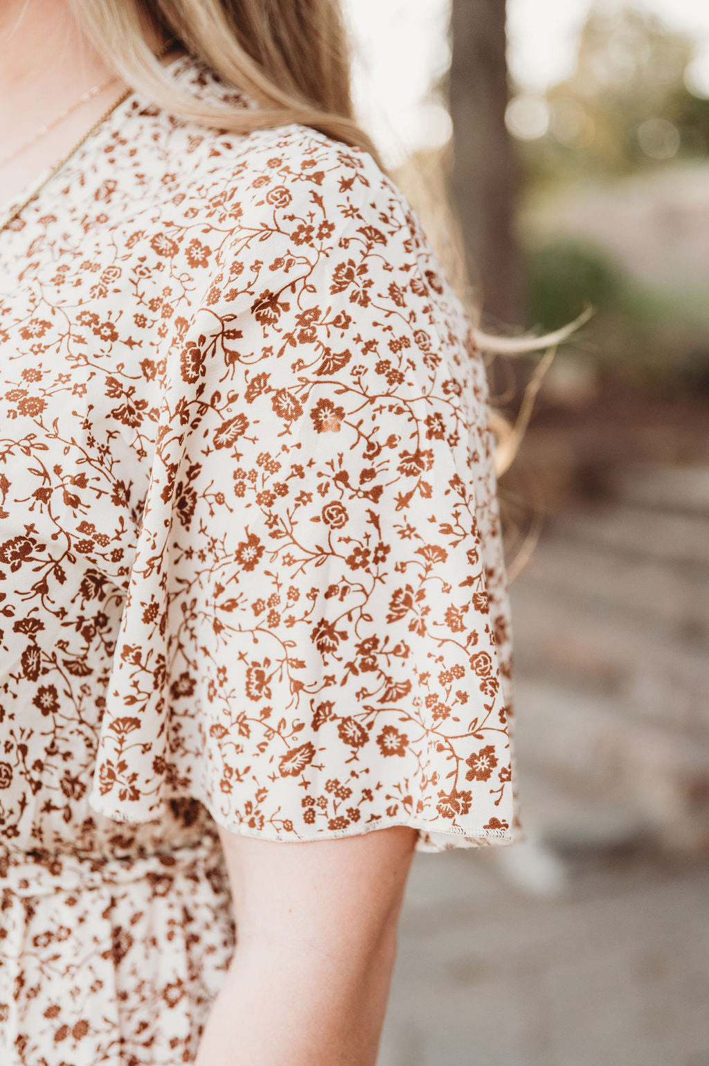 FLORAL HIGH WAIST BELTED MAXI DRESS BEIGE