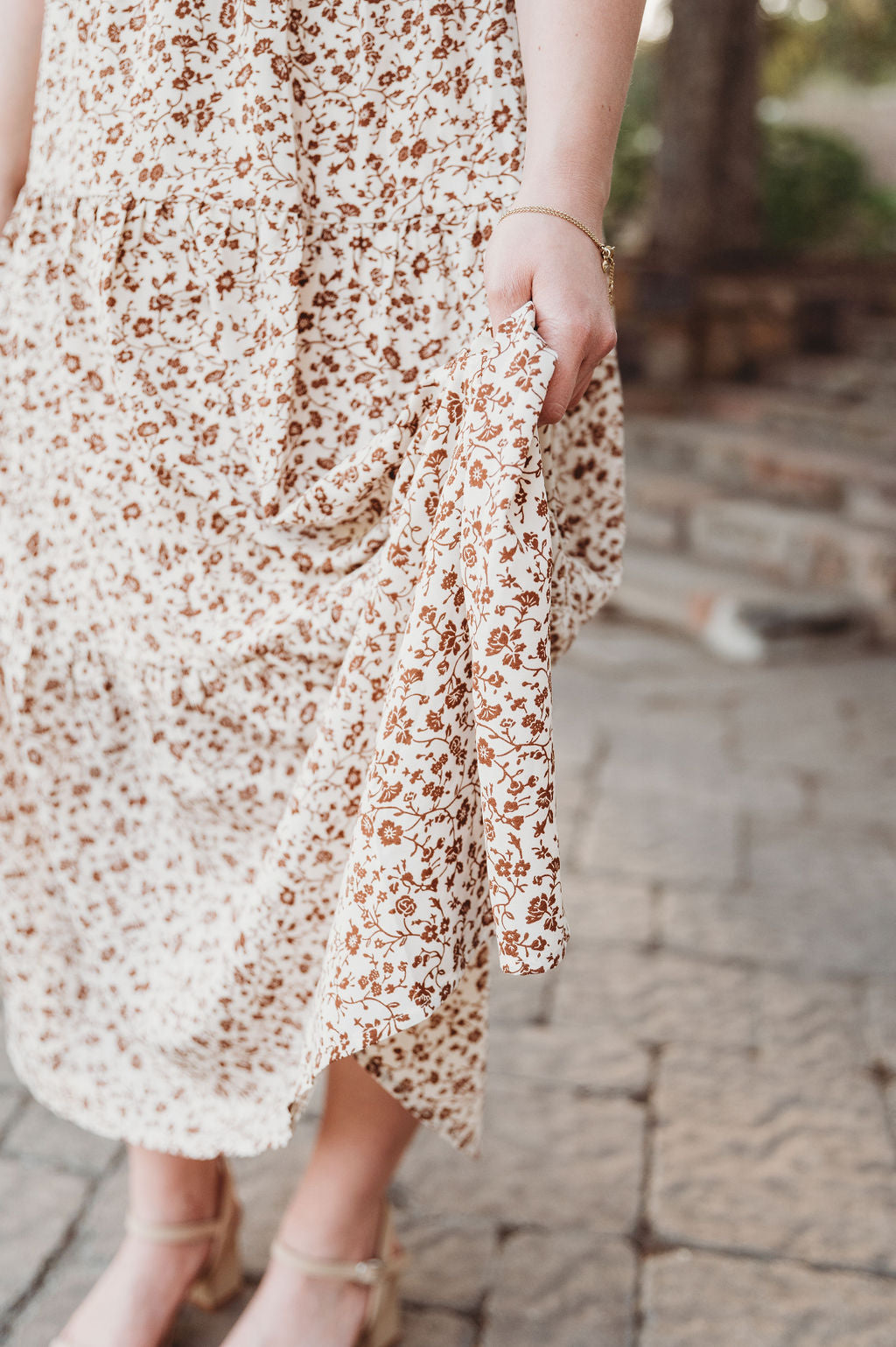 FLORAL HIGH WAIST BELTED MAXI DRESS BEIGE