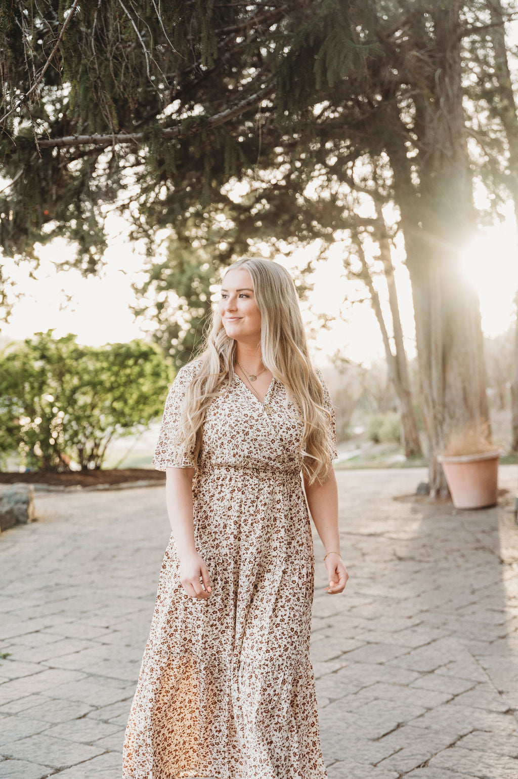 FLORAL HIGH WAIST BELTED MAXI DRESS BEIGE